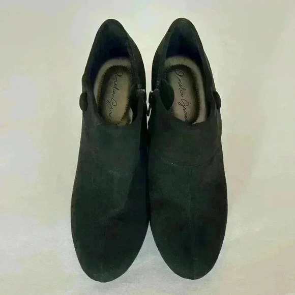 Amelia Grace Black Suede Wedge Booties - Picture 2 of 10